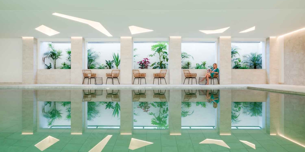 L'hôtel Hélios 4 étoiles et son spa sur l'île des Embiez, à proximité de Sanary
